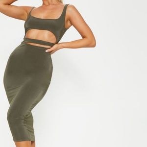 PrettyLittleThing dress